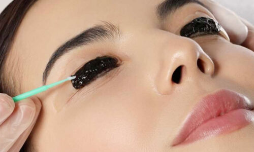 Teinture de cils et sourcils. Beauté du regard - Cocon de soi, Institut de beauté, esthéticienne à Saint Rambert d'Albon en Ardèche.
